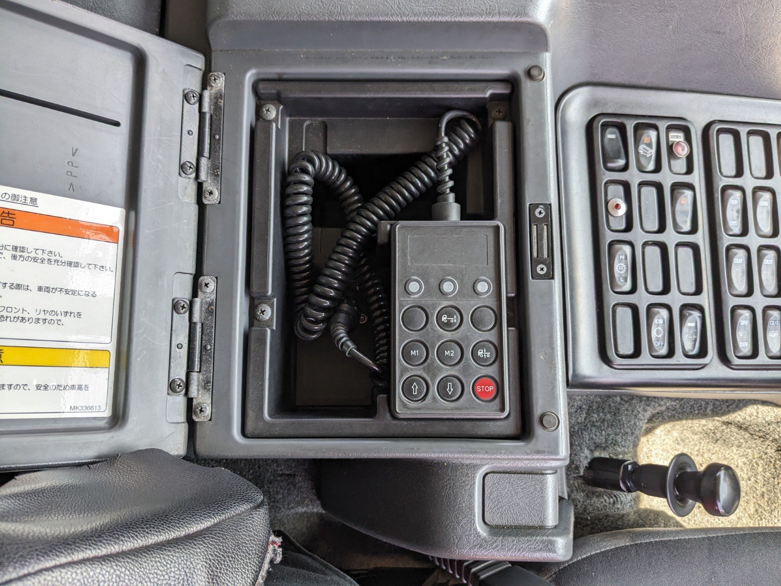 vehicle_image_20260423180558jhxpSSwgmo.jpg