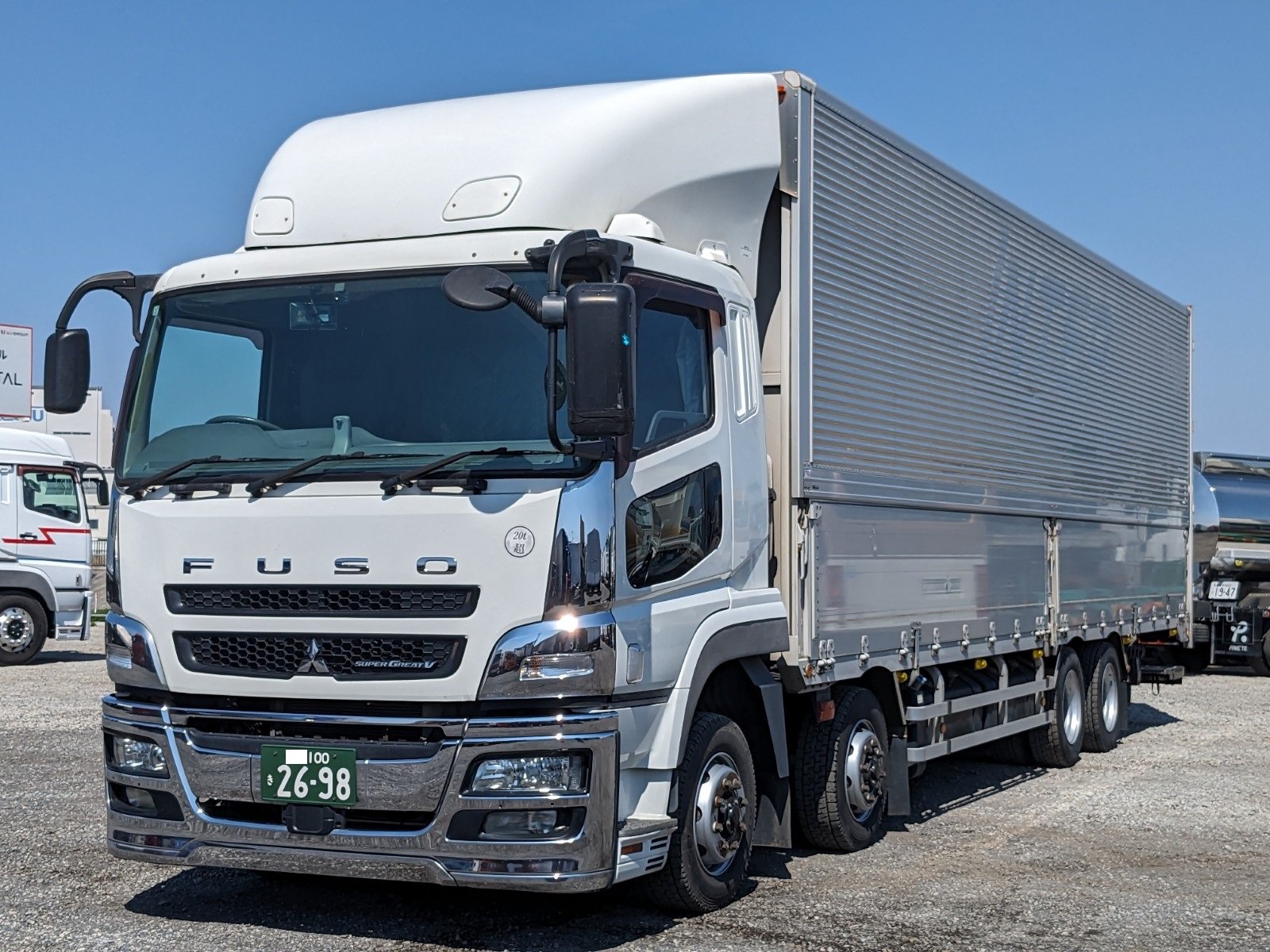 vehicle_image_20260423180558w0SvwsLTk9.jpg