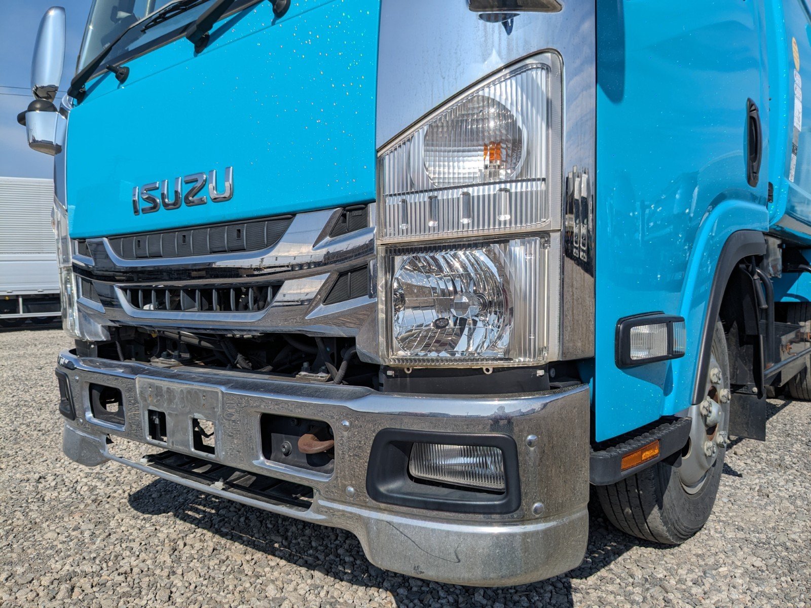 vehicle_image_20260401092215B9WXh7TWiT.jpg