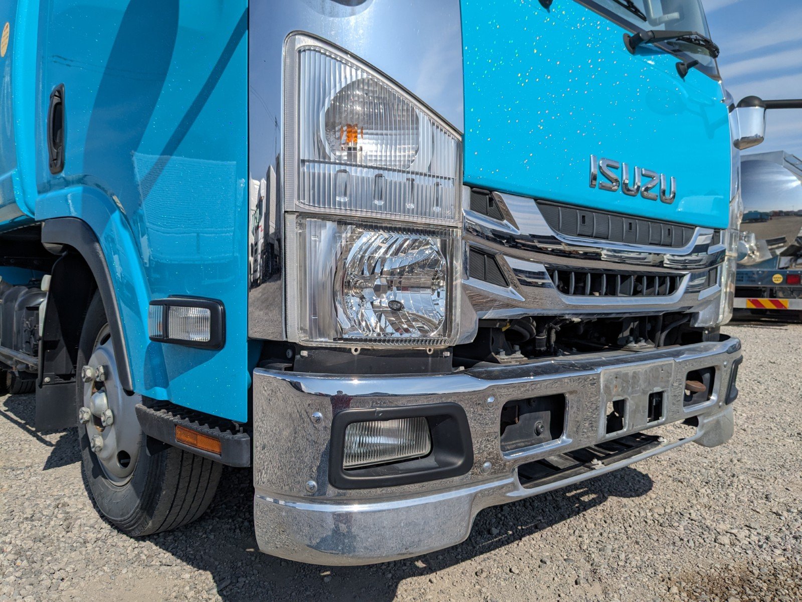 vehicle_image_20260401092215XScPRppnfU.jpg