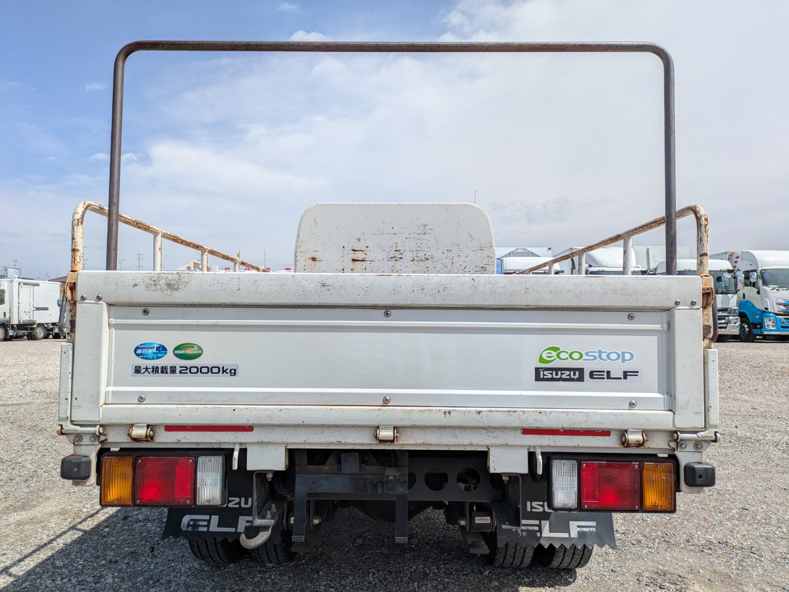 vehicle_image_20260407090602NuWoNUuPQK.jpg