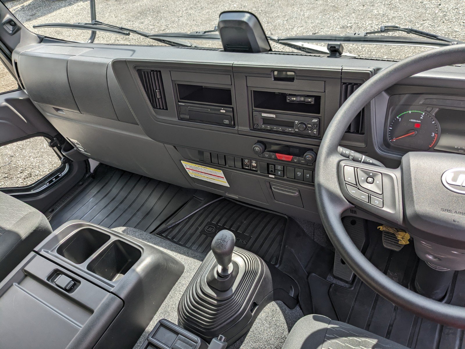 vehicle_image_20260420160908IaVRxTZBtW.jpg