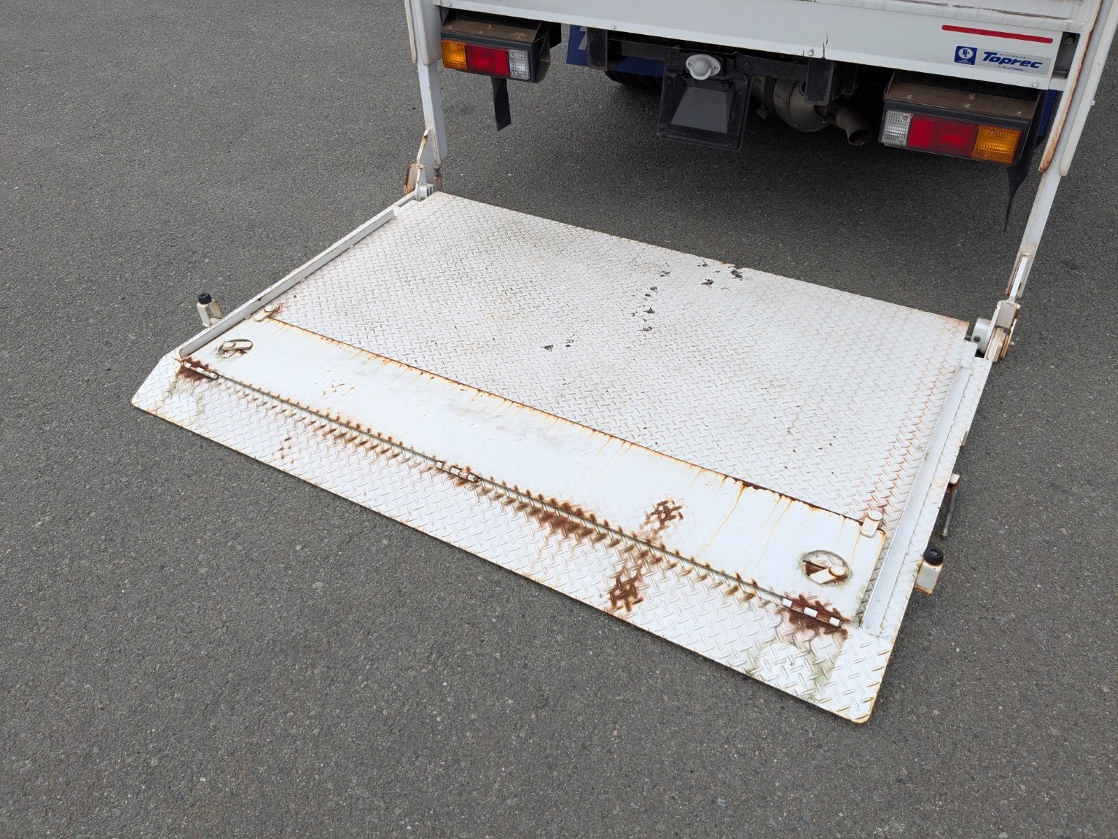 vehicle_image_20260404163124R4pfLLyhrl.jpg