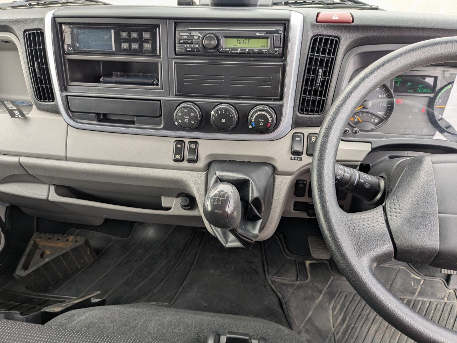 vehicle_image_20260404163124VZgKeVyOpx.jpg