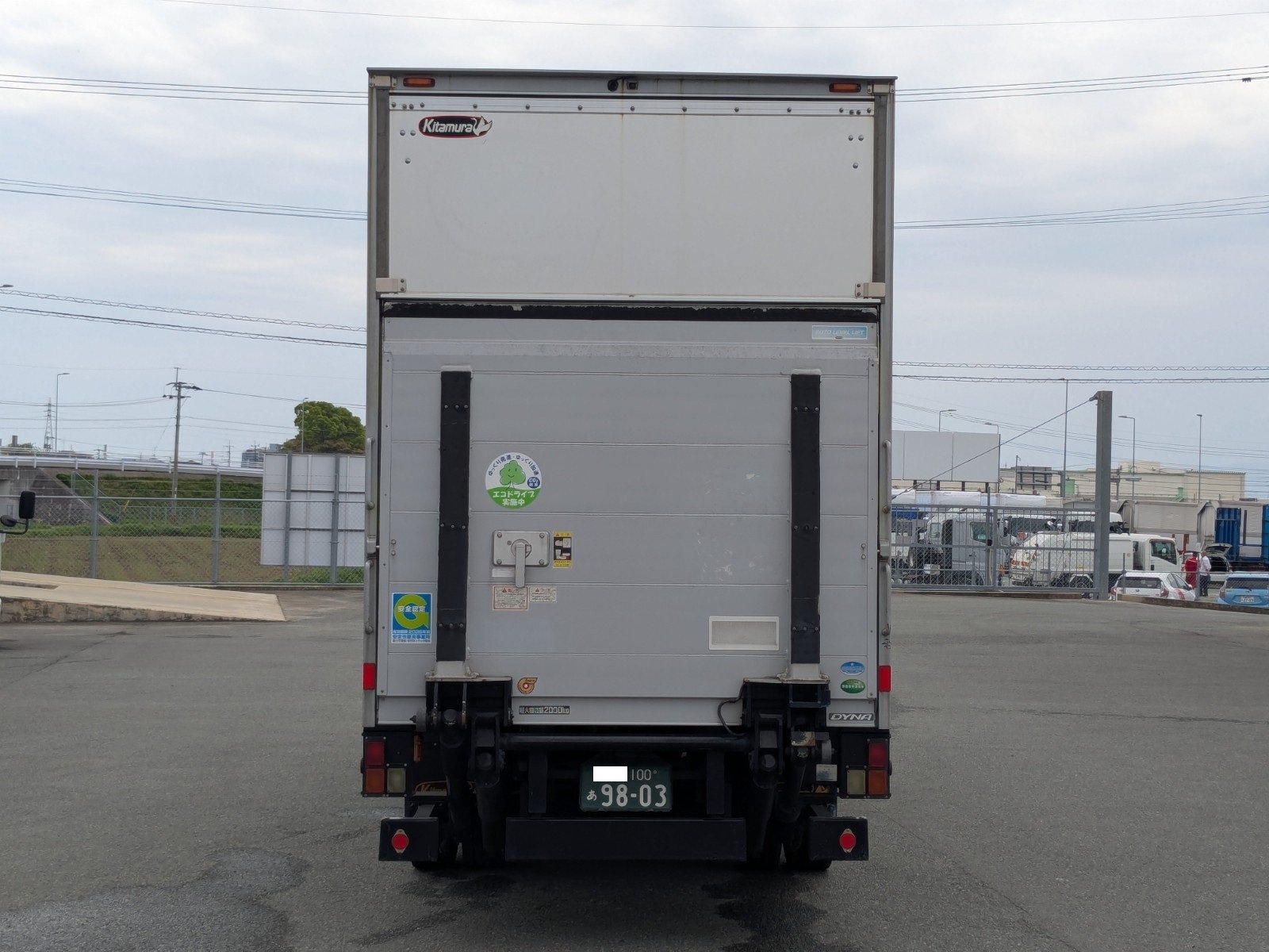 vehicle_image_20260420182000QtVJvIvlLZ.jpg