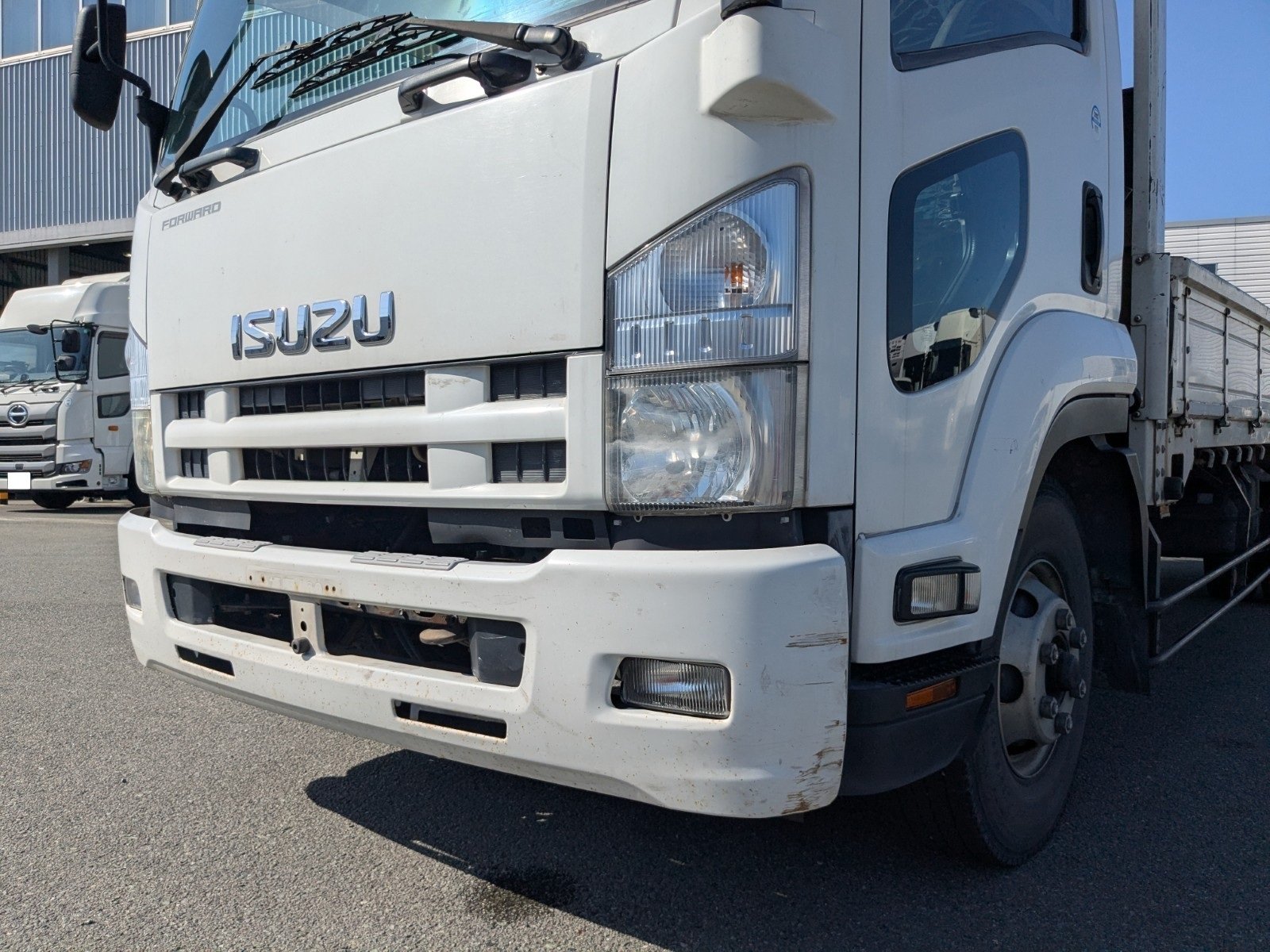 vehicle_image_20260417091527zdKpo2IgVR.jpg