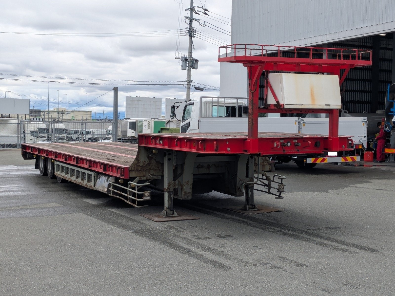 vehicle_image_20260606144122tPw2eLoIj7.jpg