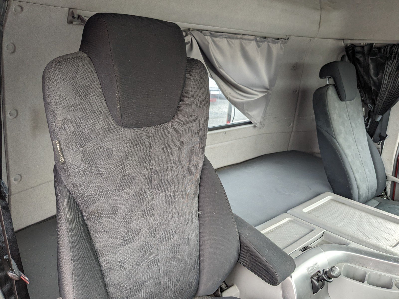 vehicle_image_202605111127561wjMlCsKZx.jpg