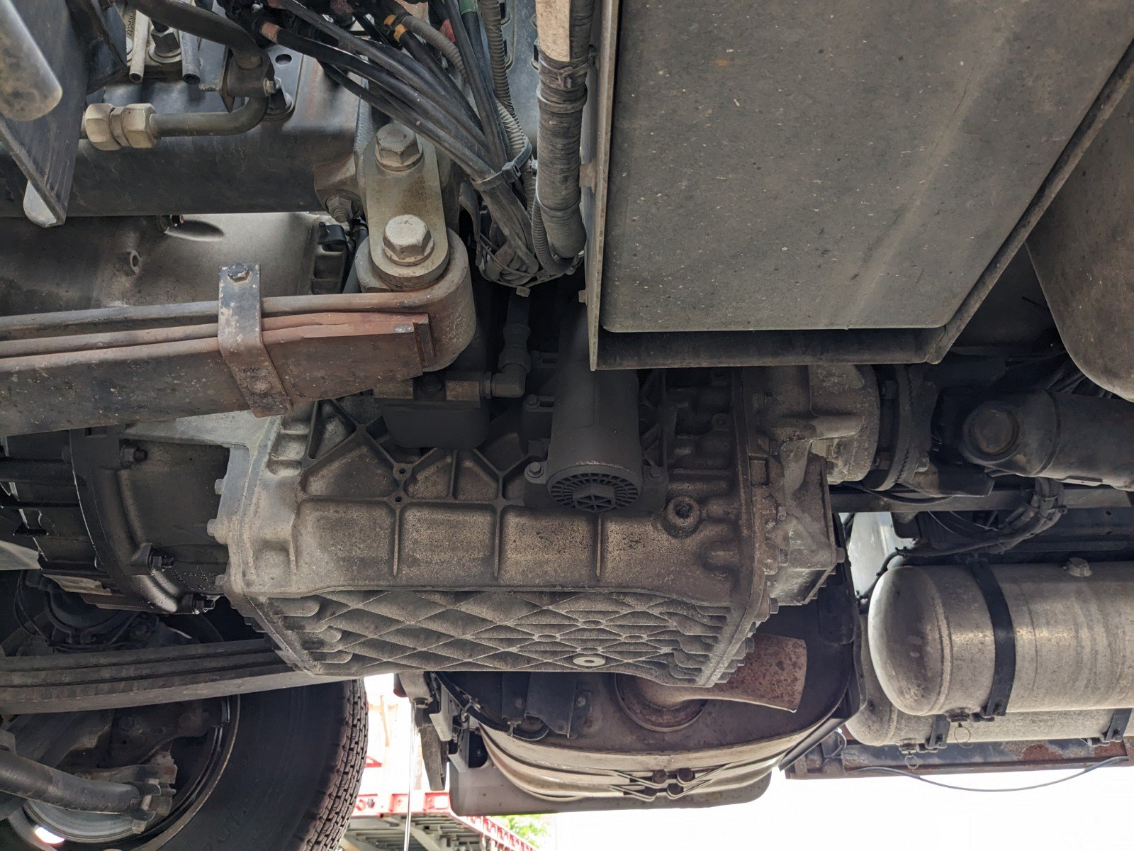 vehicle_image_20260511112756XnYaOx6tMM.jpg