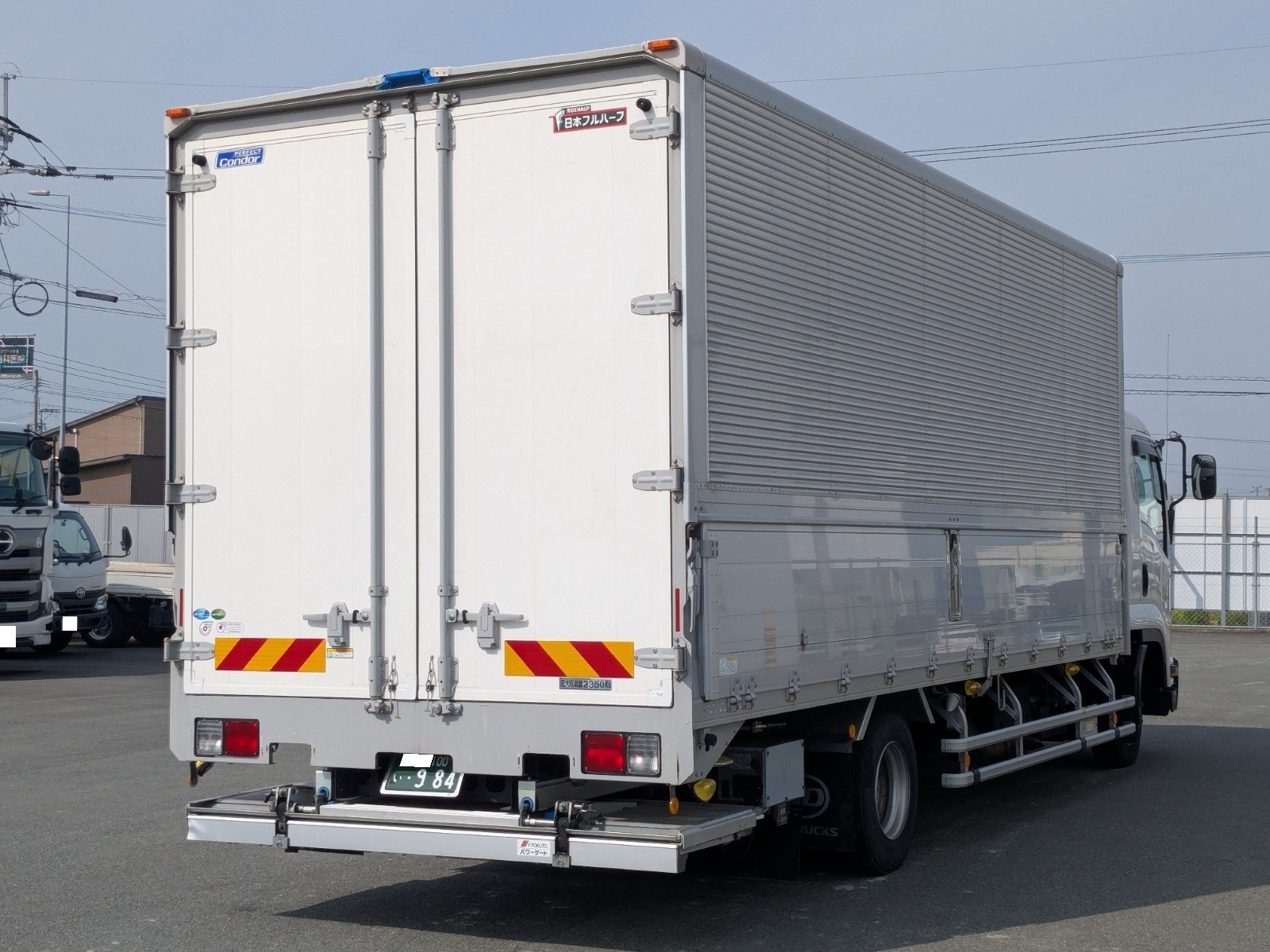 vehicle_image_20260407092653HE0aZpQpRs.jpg