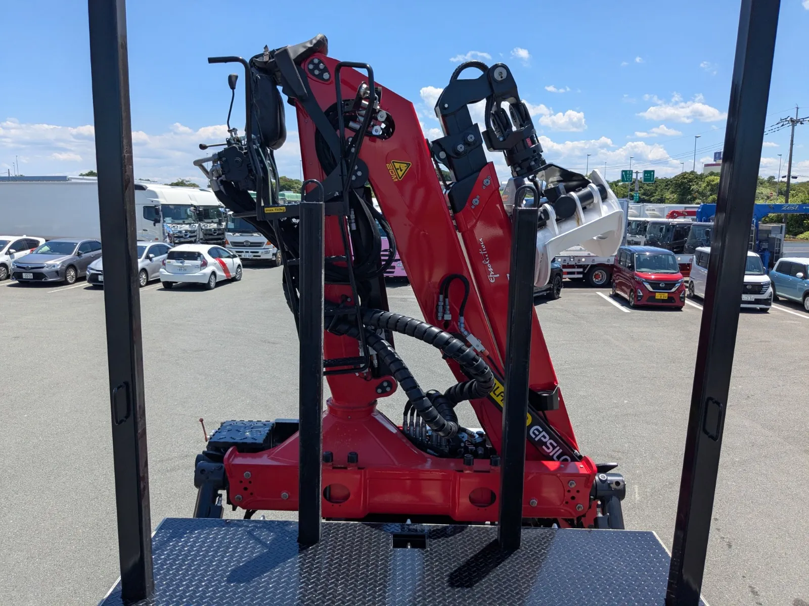 vehicle_image_20260713104201RvtqjwoIEZ.webp