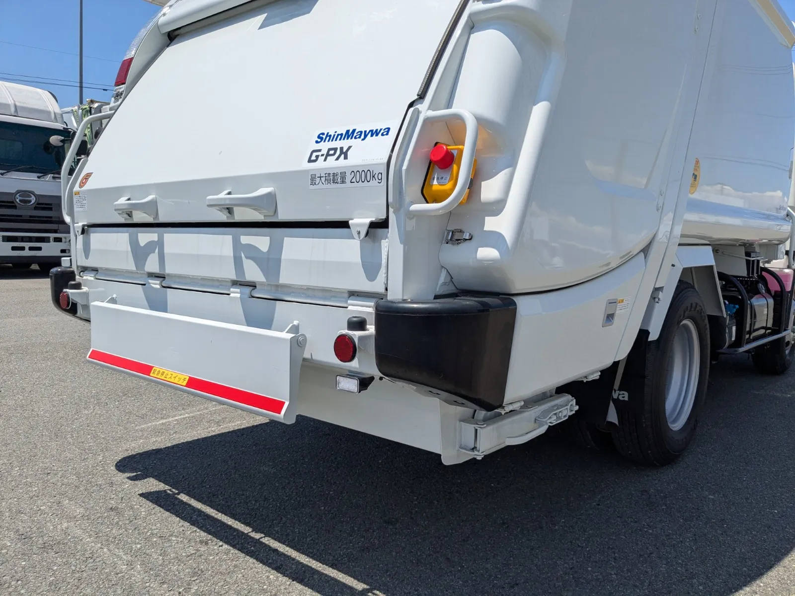 vehicle_image_20260724115956fyAZgQyVXR.webp