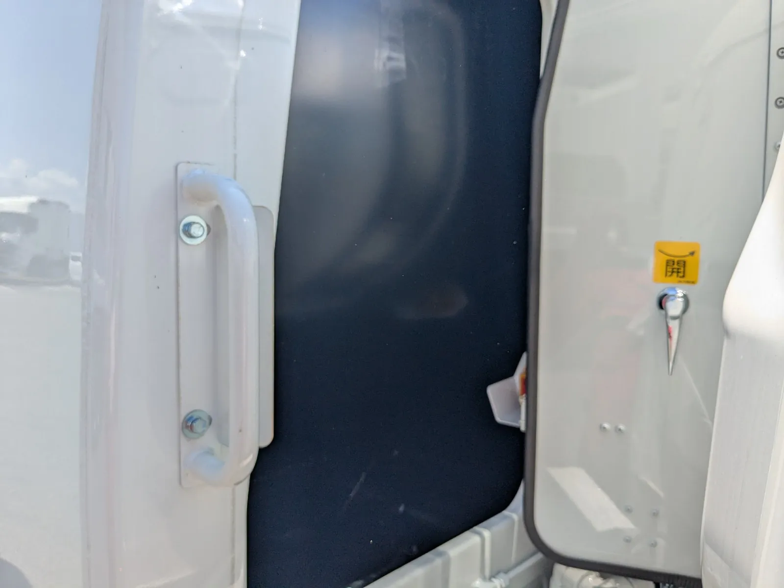 vehicle_image_20260724120000tbf476aSJ9.webp