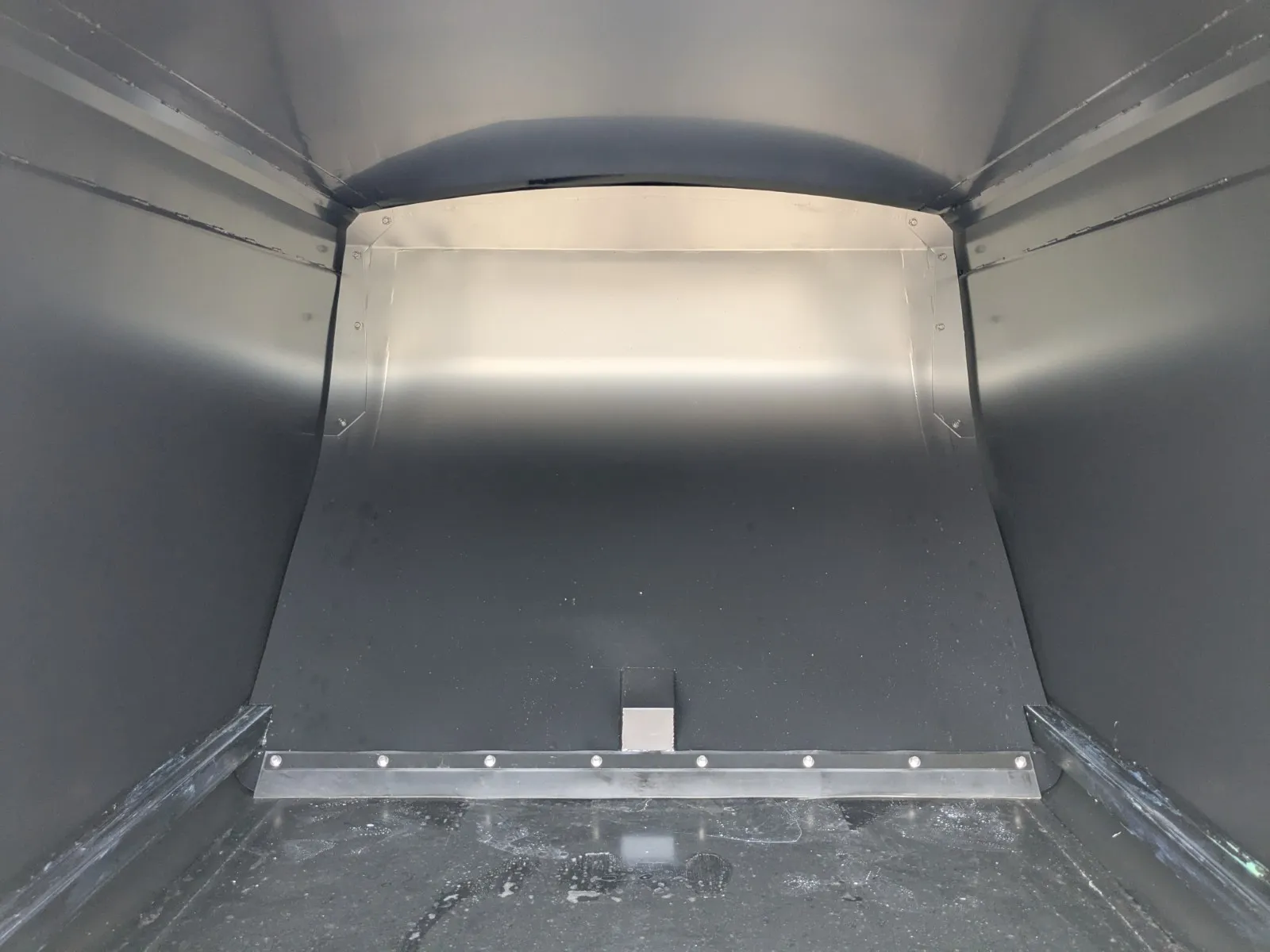 vehicle_image_20260724120002xgmYkDl7L5.webp