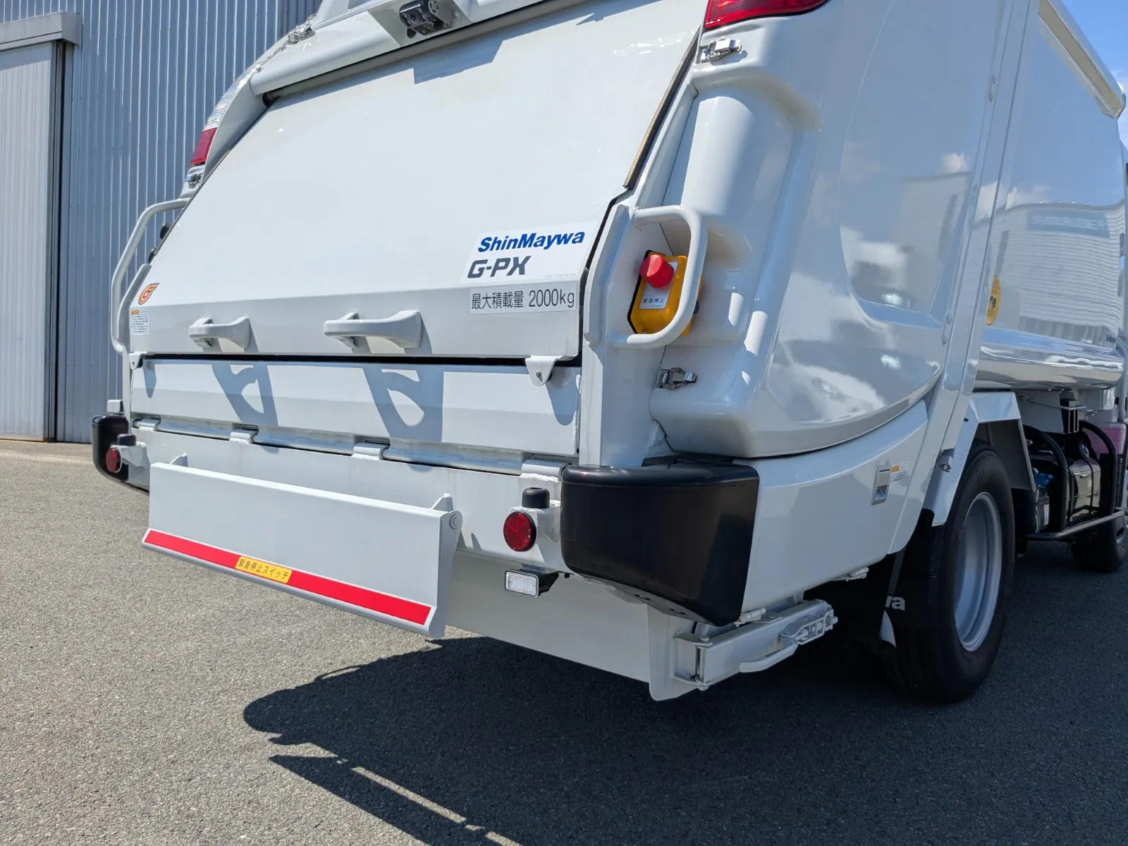 vehicle_image_20260630095159mmxKBtClsY.webp