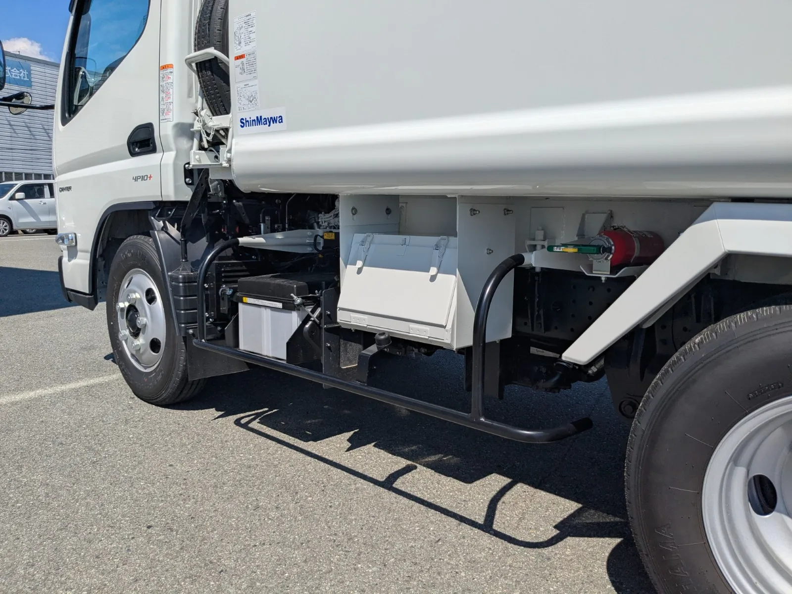 vehicle_image_20260630095203npQfyYH0q3.webp