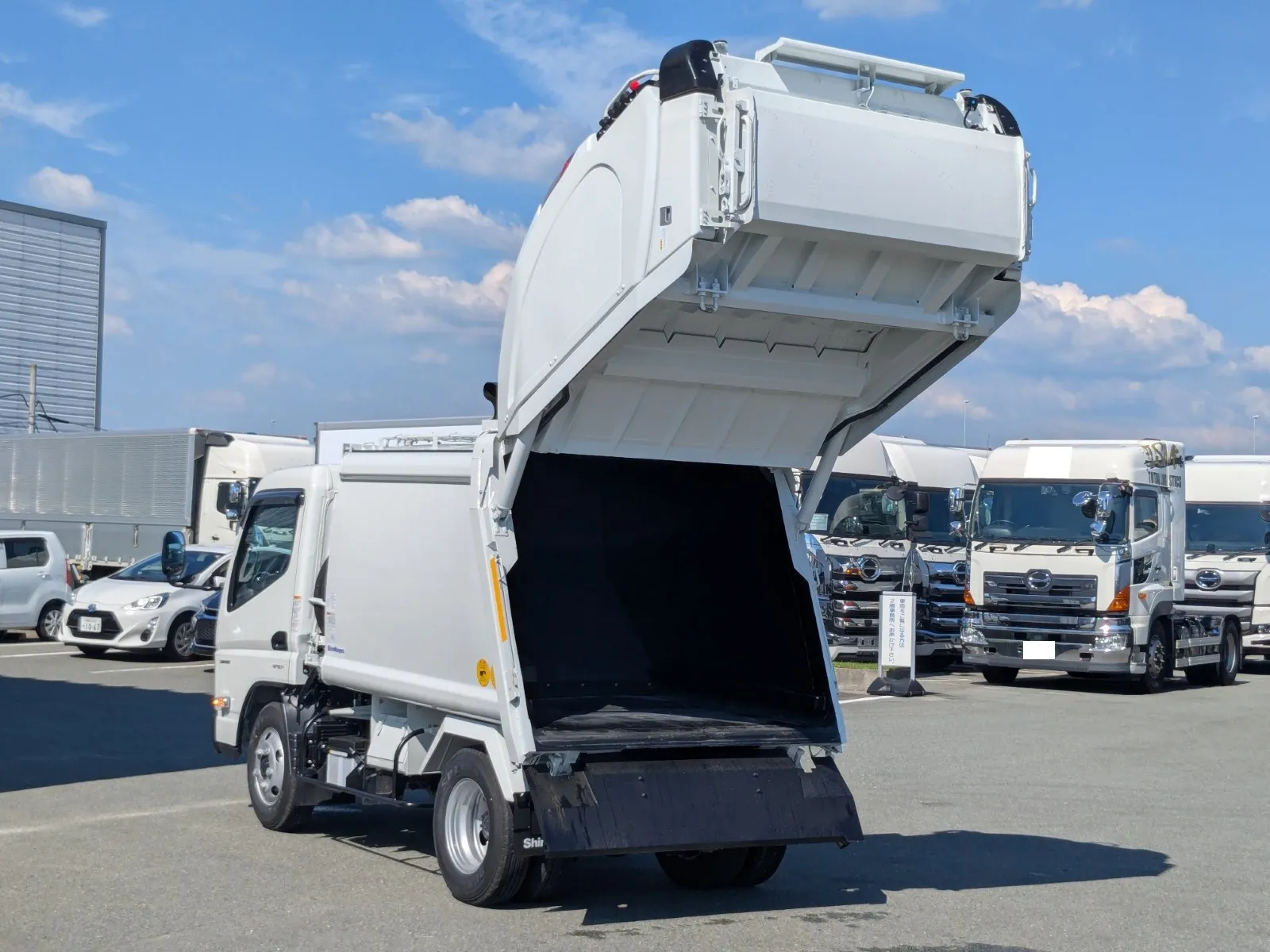 vehicle_image_20260630094611RyApIJMToh.webp