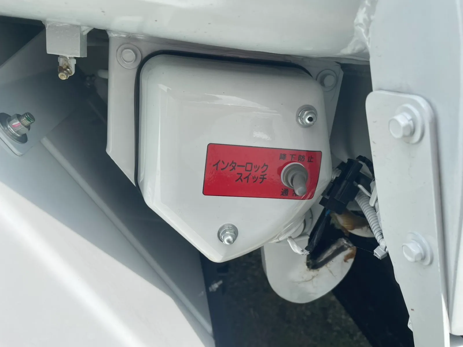 vehicle_image_2026063014173994uQIdLYzy.webp