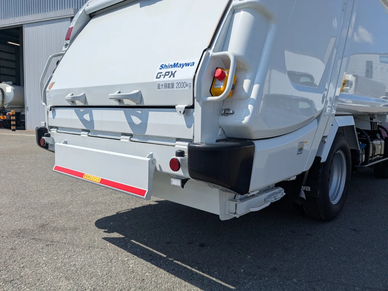 vehicle_image_20260723152717giBUNWYK4I.webp