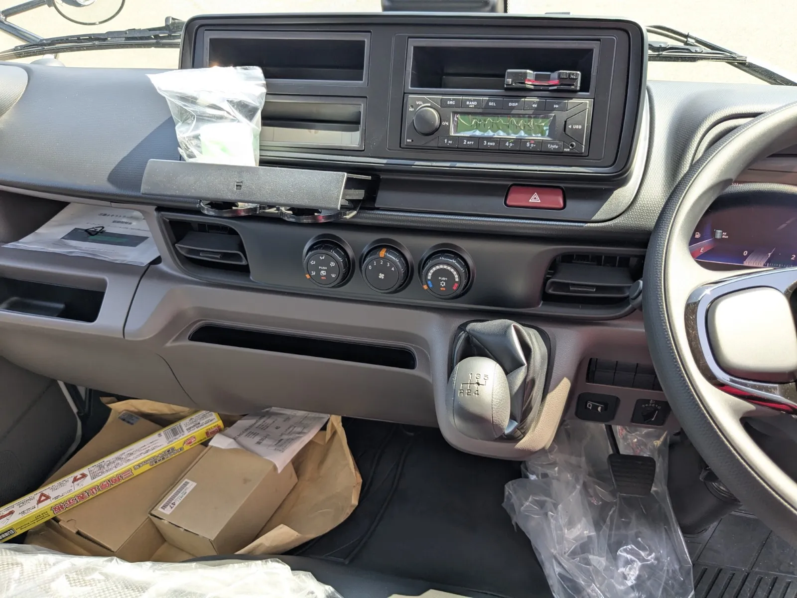 vehicle_image_20260723152725yHbtTbHRWA.webp