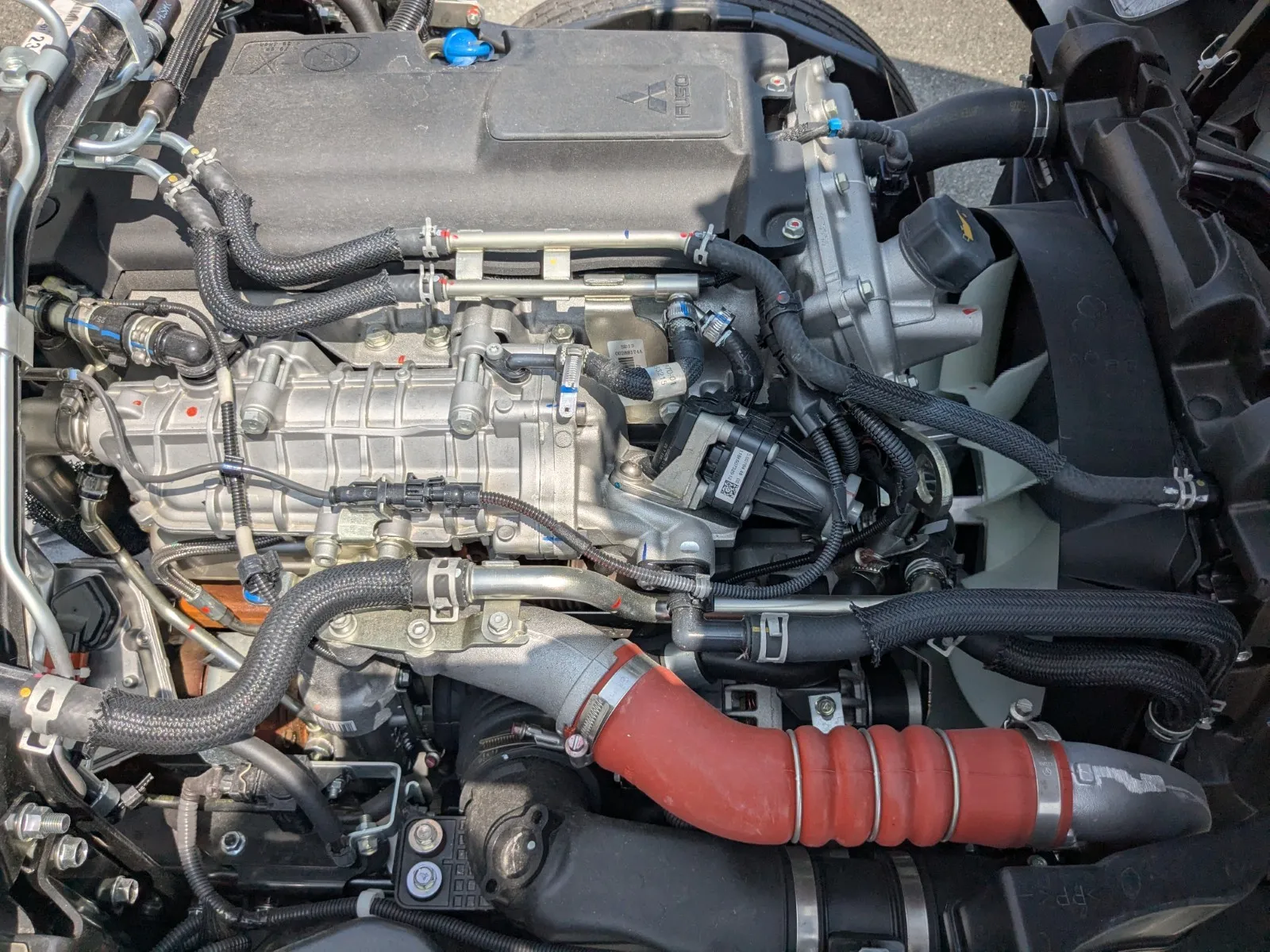 vehicle_image_20260724113834rgBwGWgR98.webp