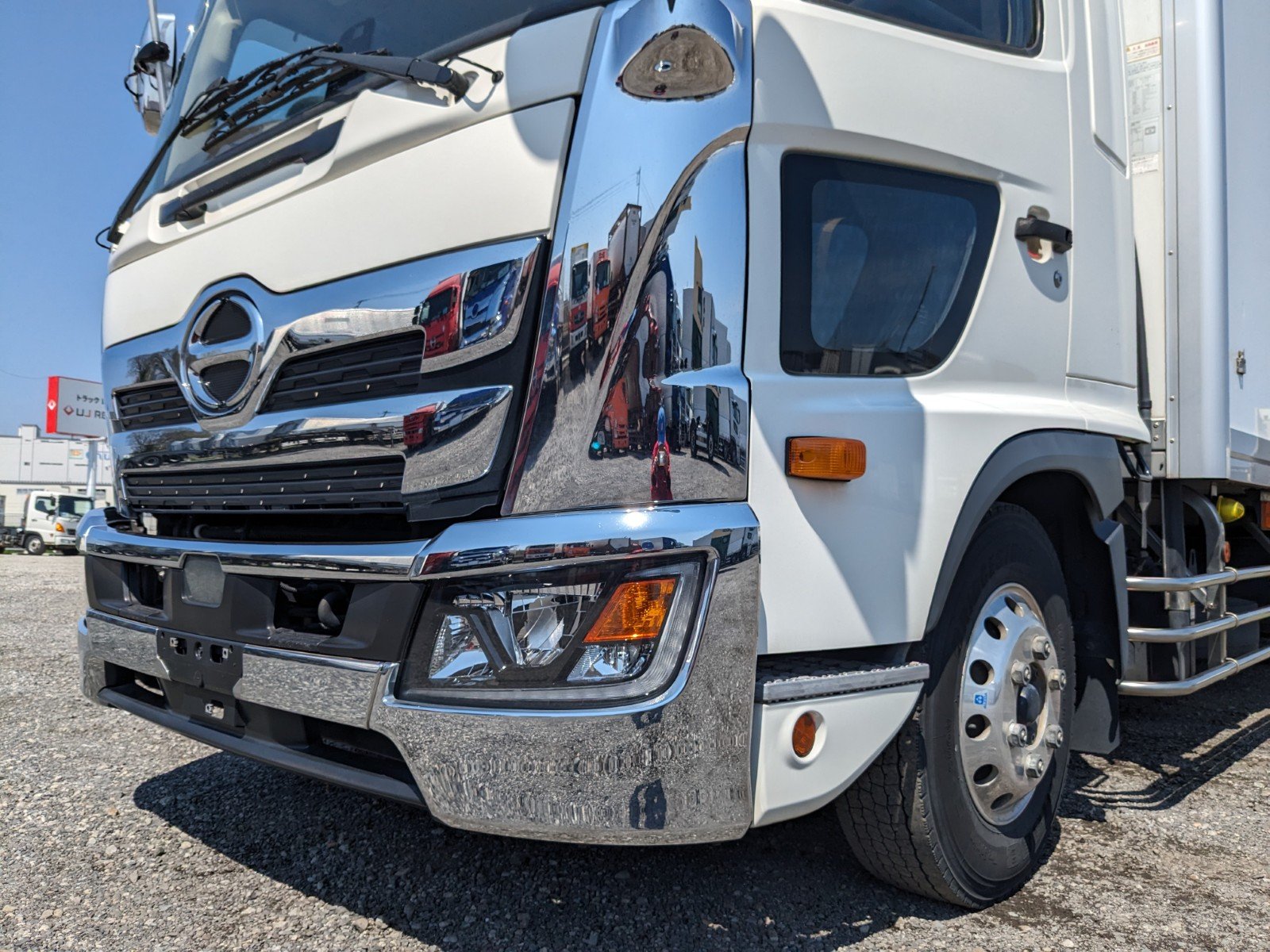 vehicle_image_202604221127360T6Sptd97x.jpg