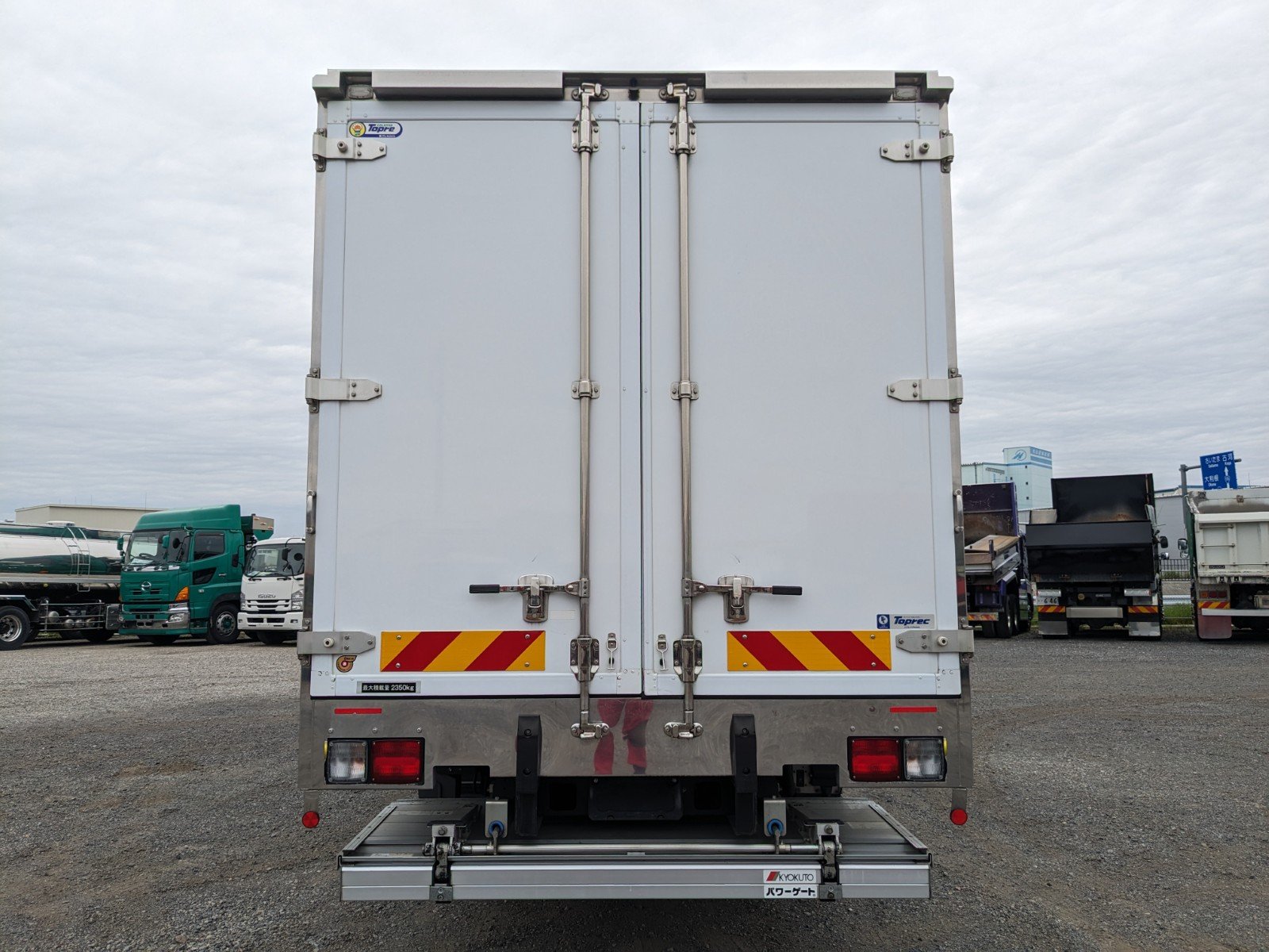 vehicle_image_20260501130747zGvKm9v1Kv.jpg