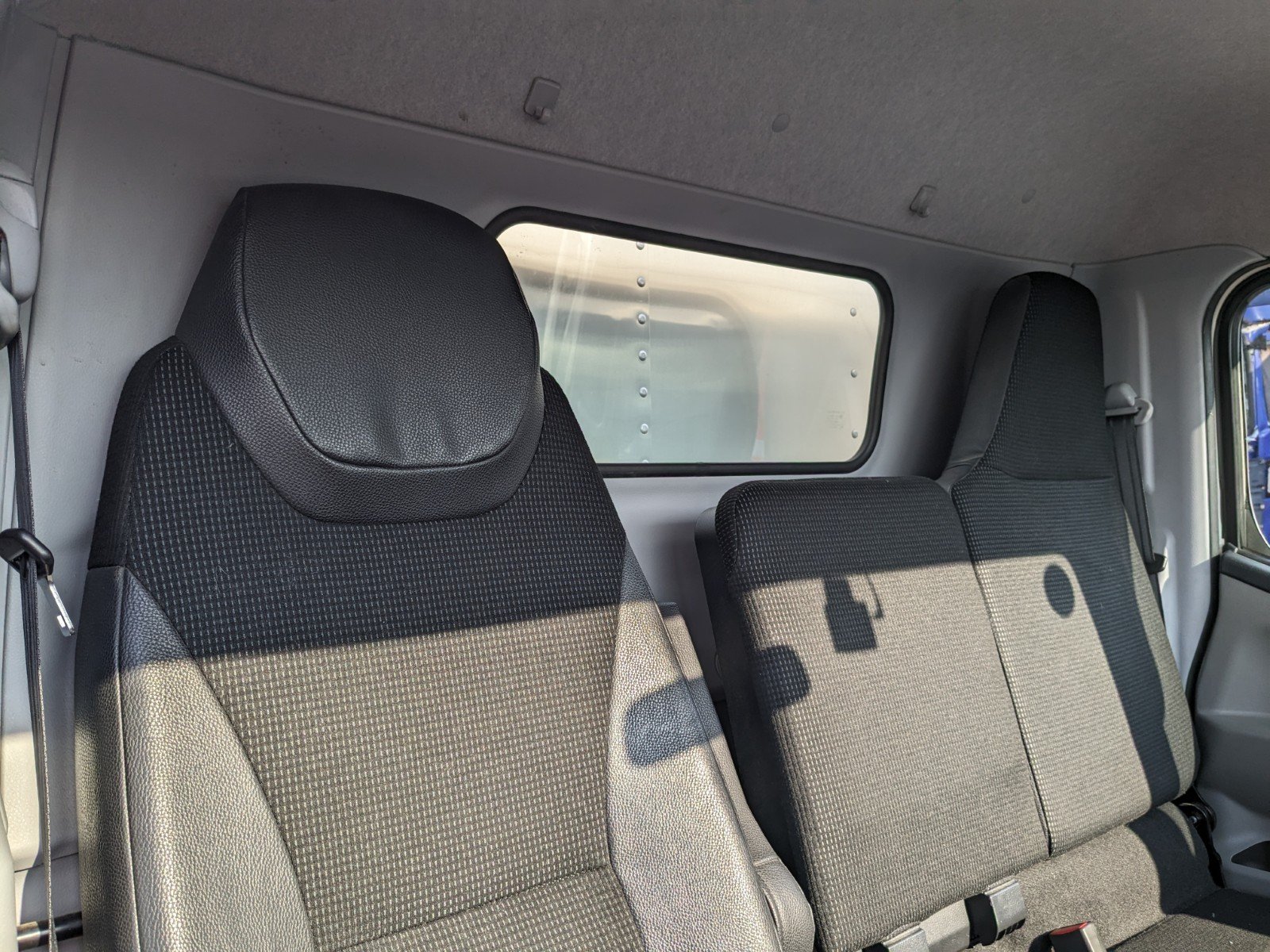 vehicle_image_20260502140457xY5O1IqWrL.jpg