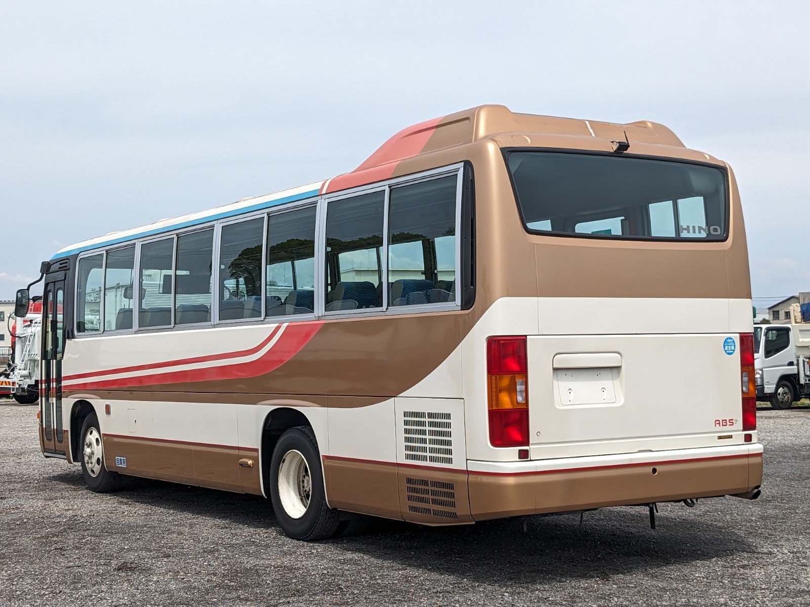 vehicle_image_2026050113244841rB7VCkrt.jpg