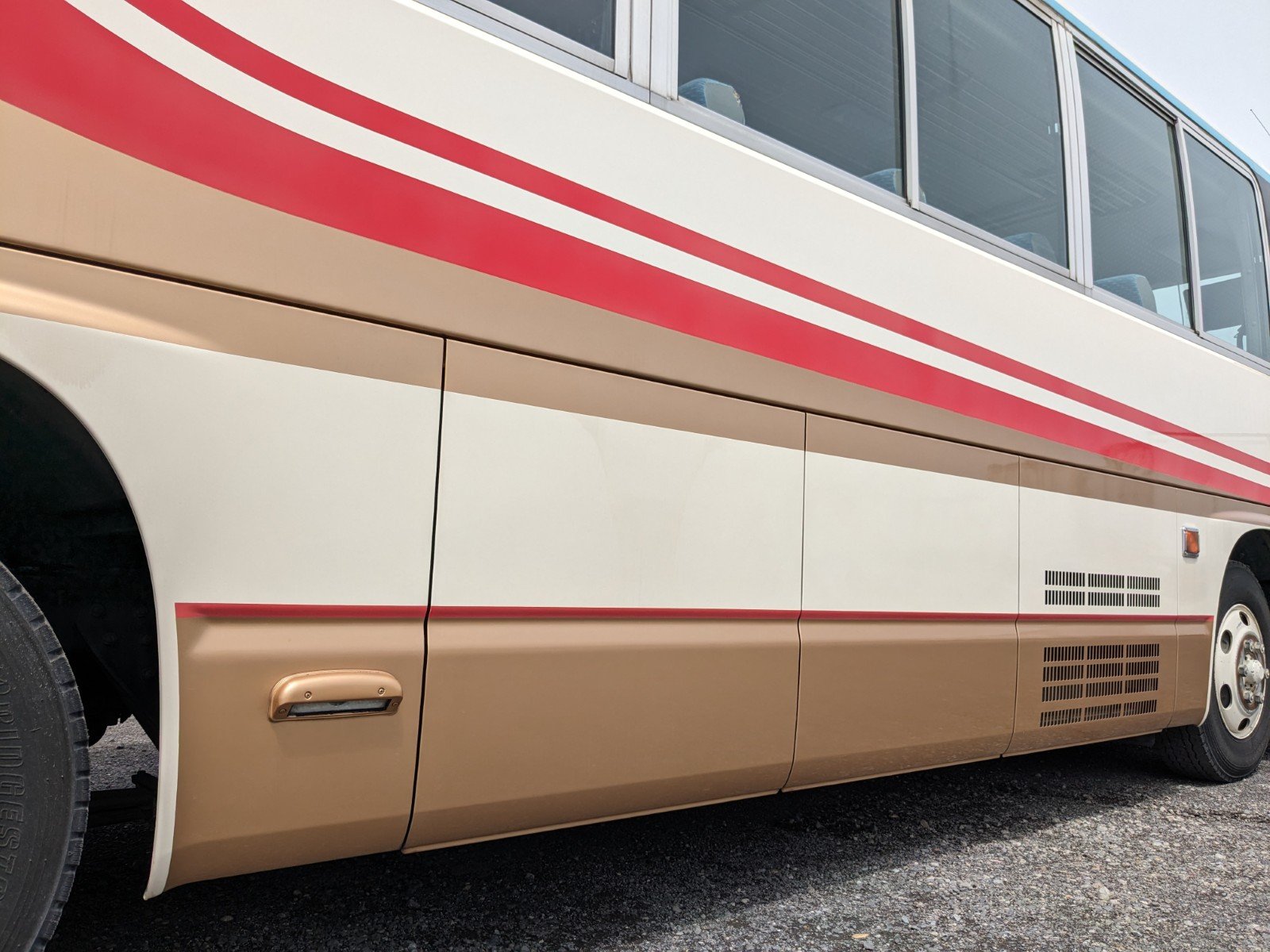 vehicle_image_20260501132448l75wpkqH6M.jpg
