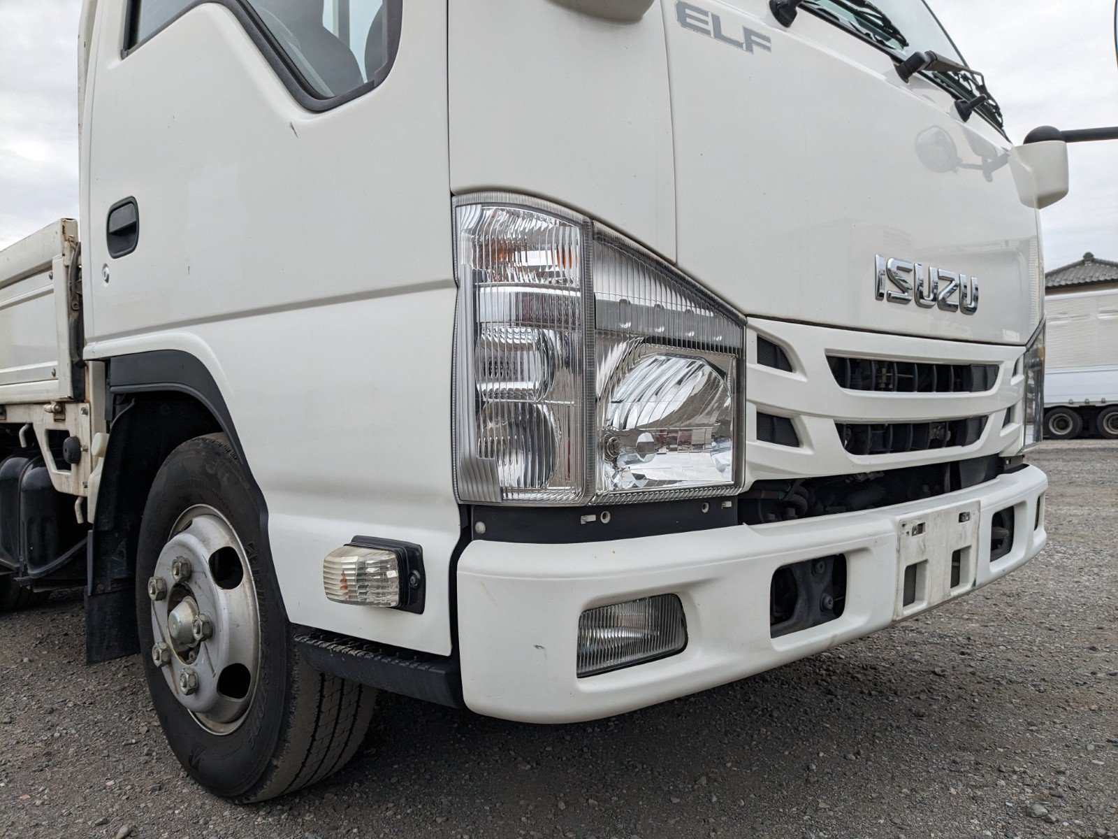 vehicle_image_2026050113431520wcJGpLG6.jpg