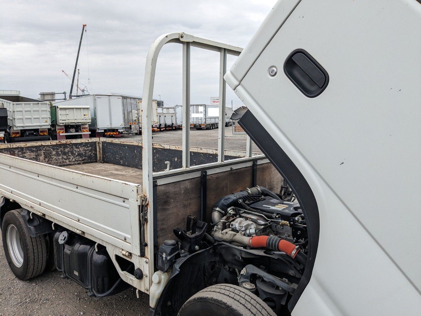 vehicle_image_20260501134315n62RxpvAnQ.jpg