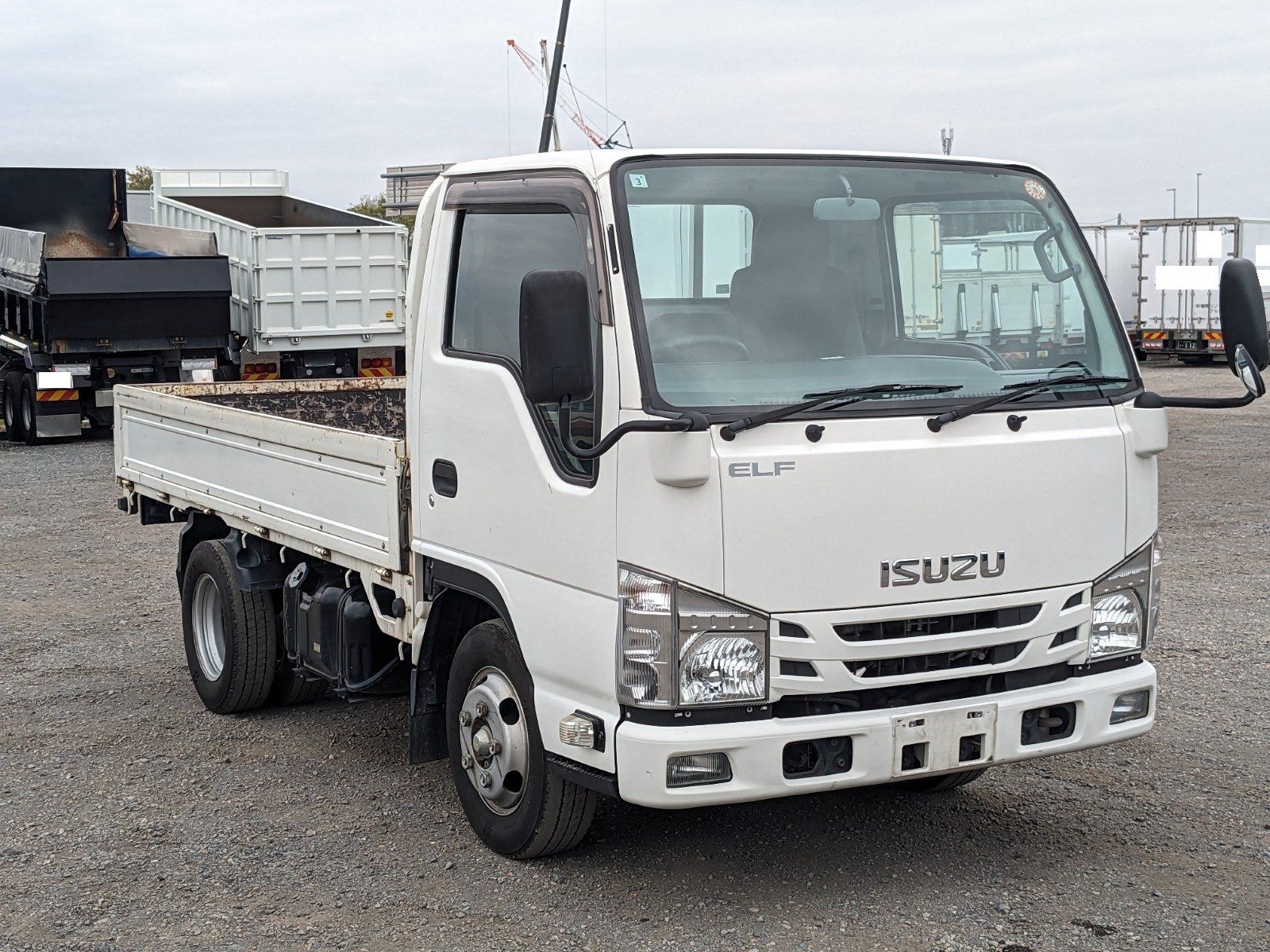 vehicle_image_20260501134315vDLAdDxLzZ.jpg