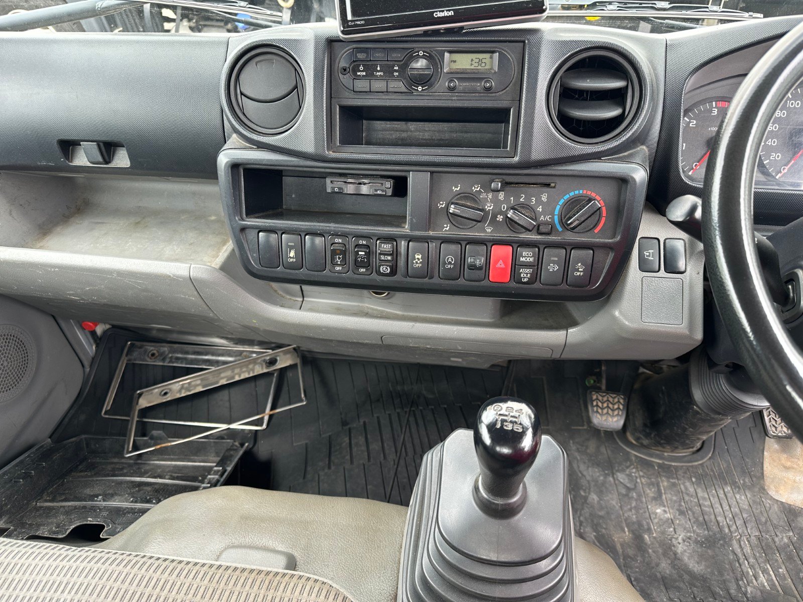 vehicle_image_20260605134629GfOndganok.jpg