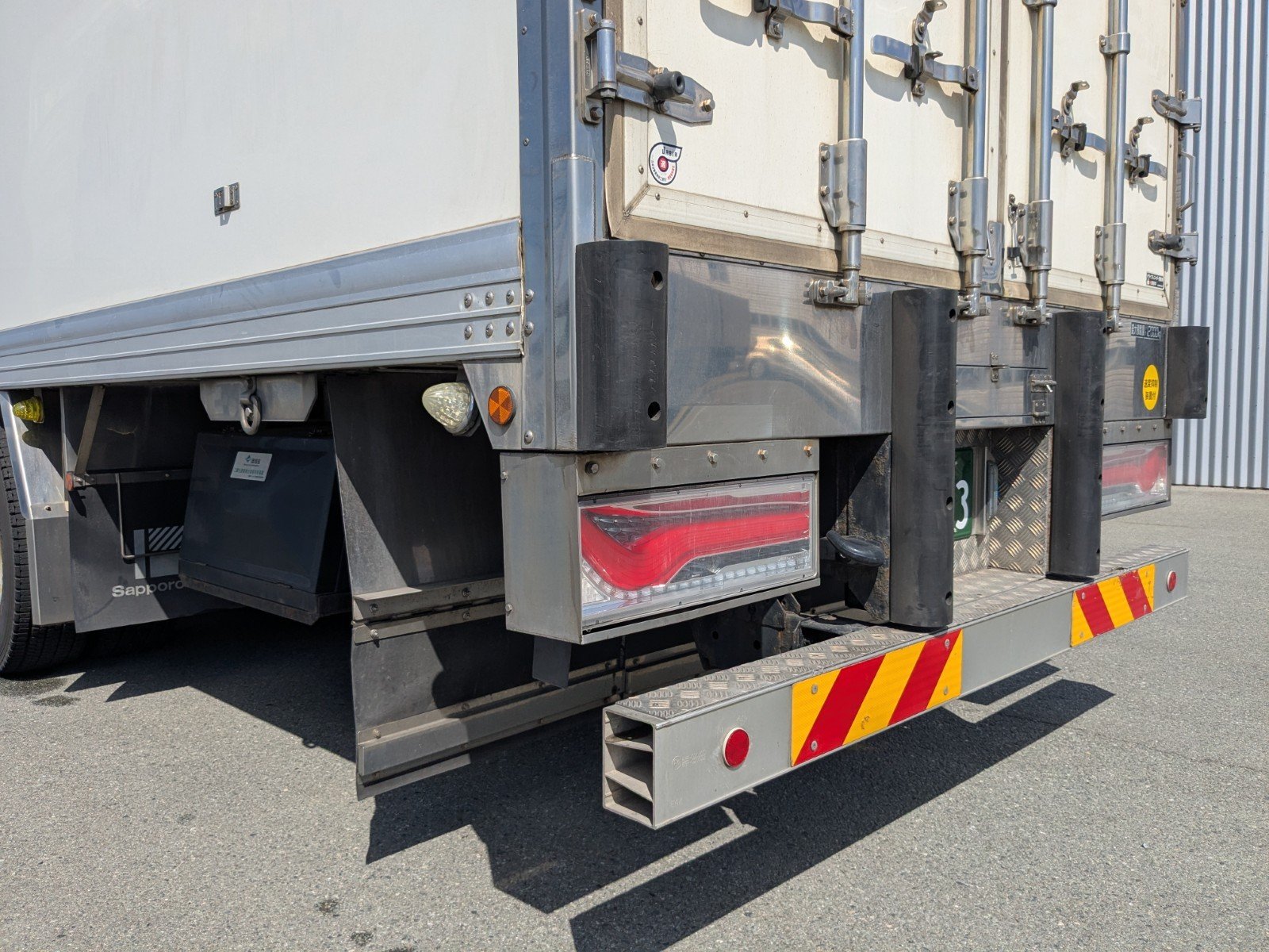 vehicle_image_20260408093501GlzMhwukLs.jpg