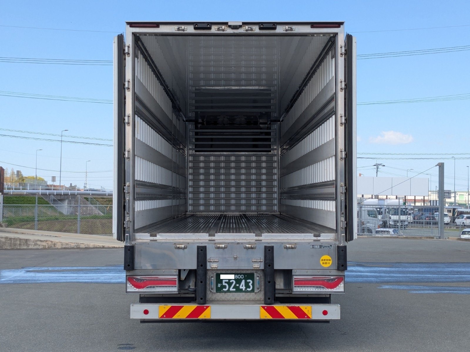 vehicle_image_20260408093501Zah84MXvGe.jpg