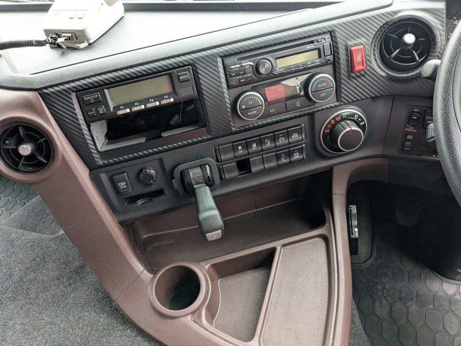 vehicle_image_20260422183825nvZZworDmm.jpg