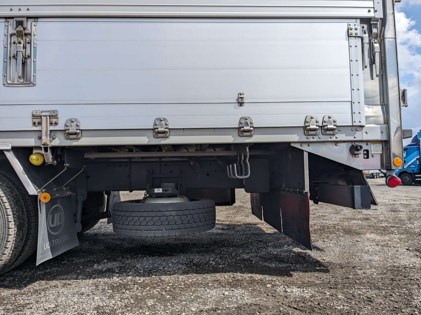 vehicle_image_20260410141111eGZ5MRmN4u.jpg