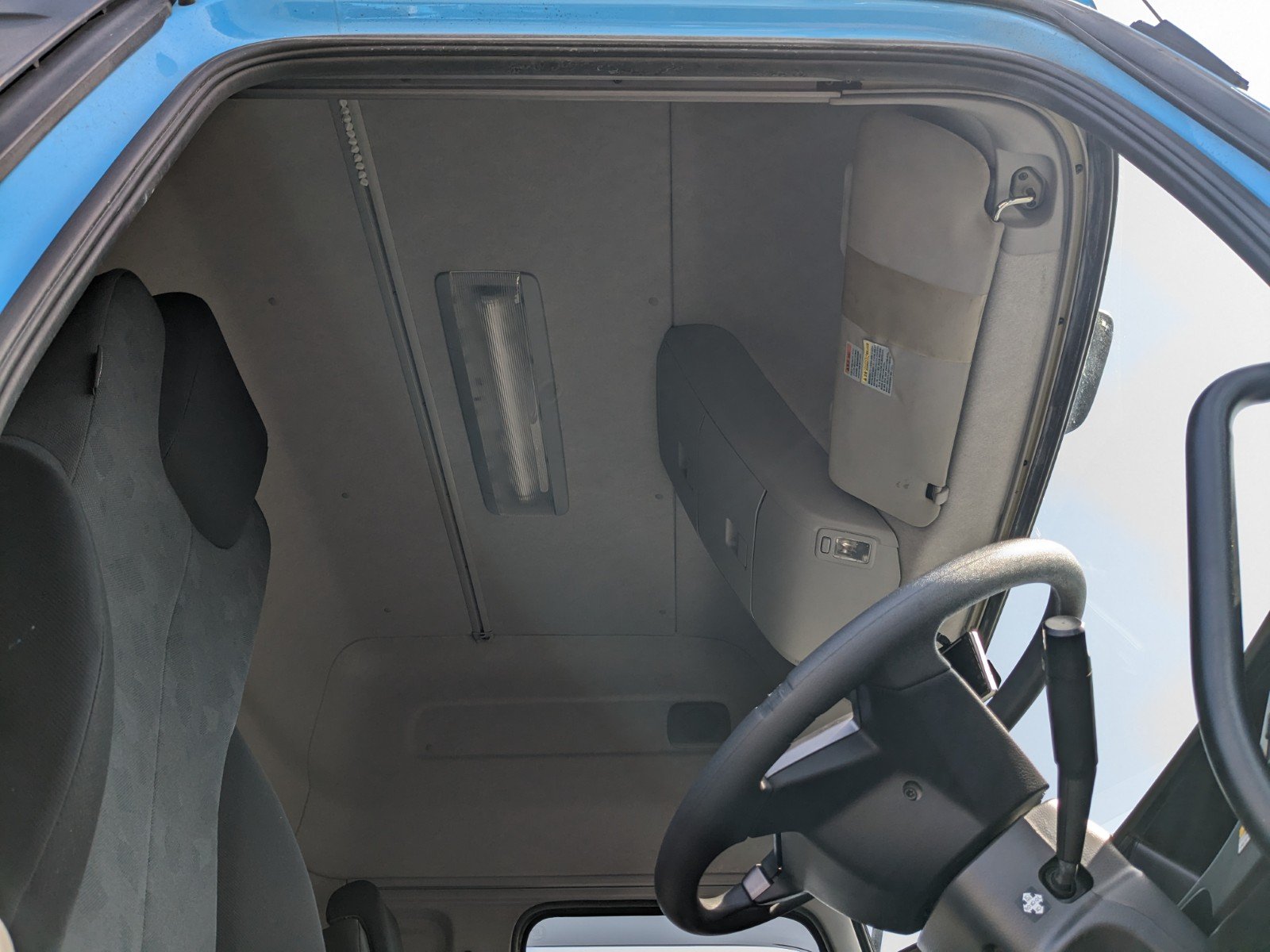 vehicle_image_20260410142501E81pFnINFj.jpg