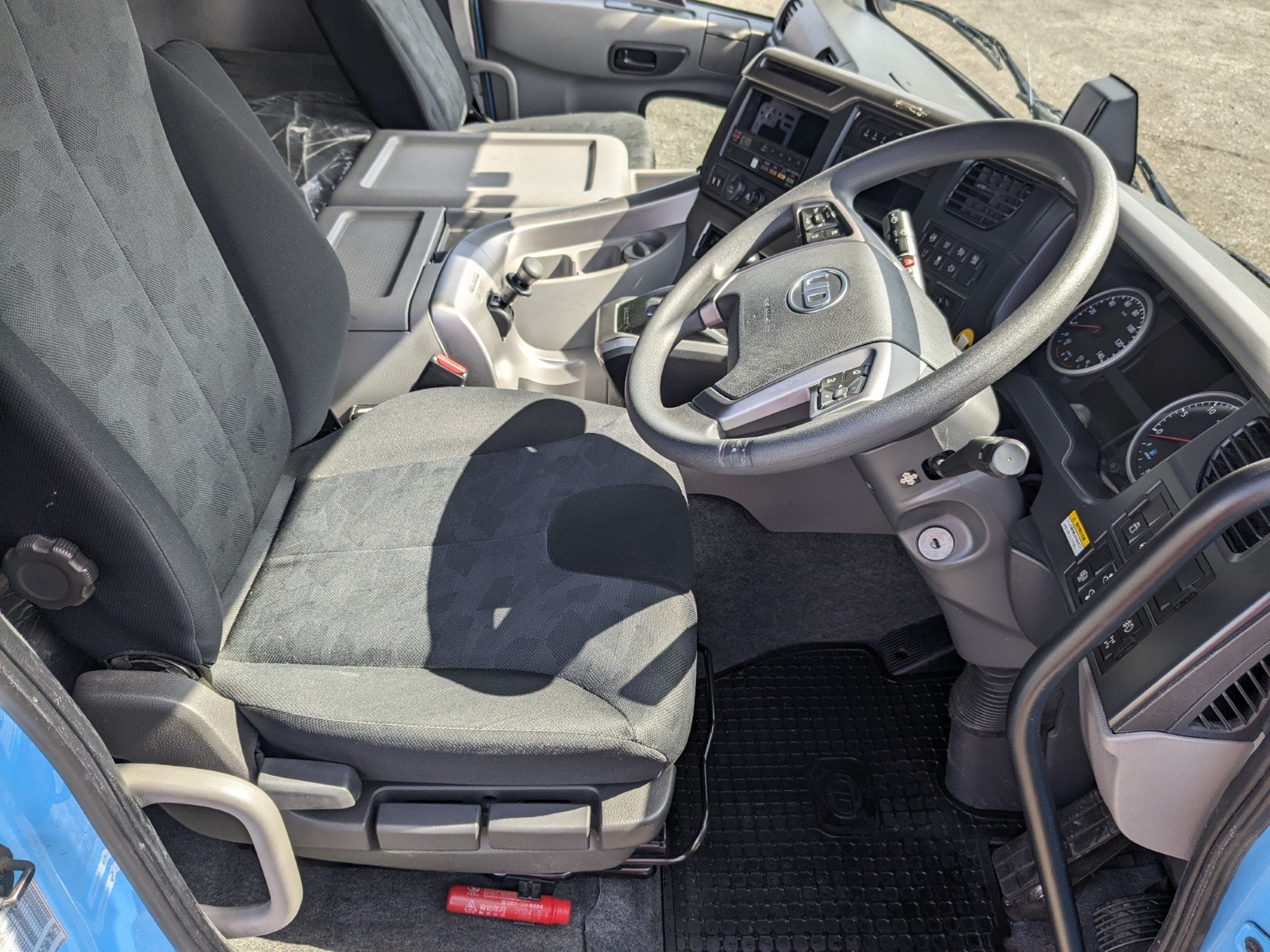 vehicle_image_20260410142501wqVxR0UGkX.jpg