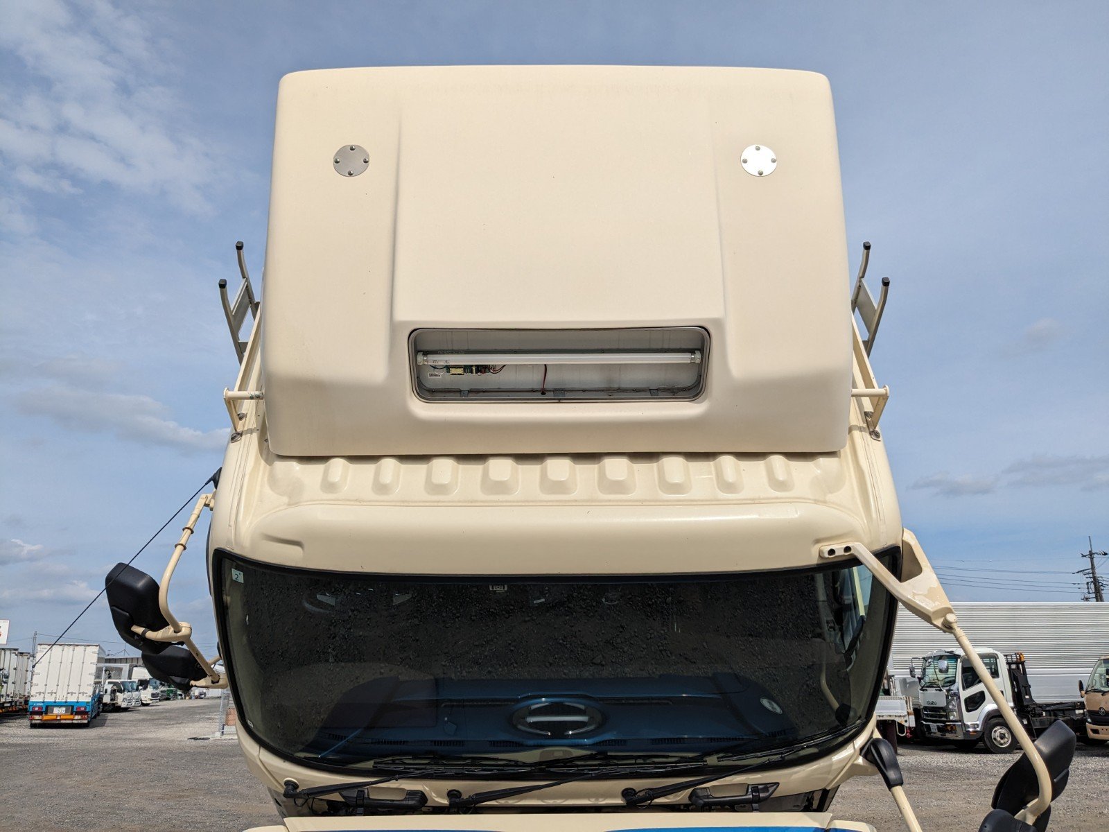 vehicle_image_202605261858407uJtyAEVHS.jpg