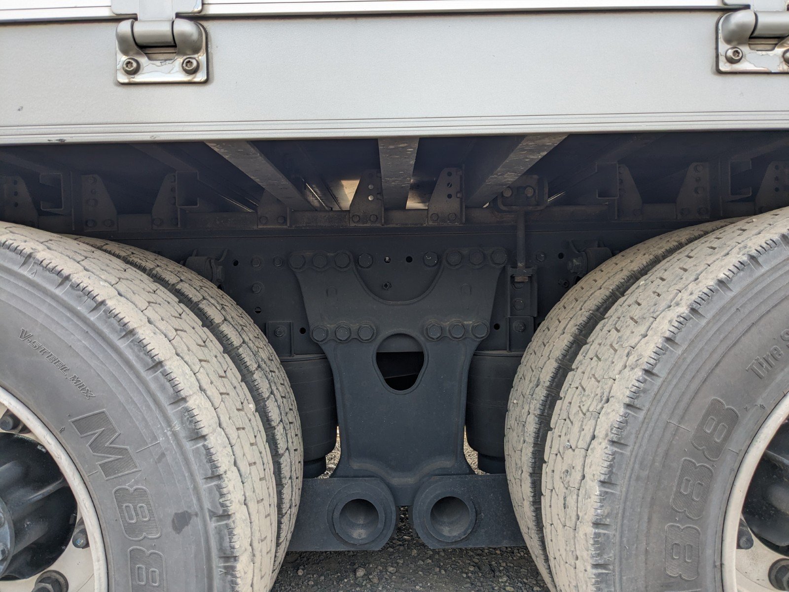 vehicle_image_20260526185840lJQscJiiDc.jpg