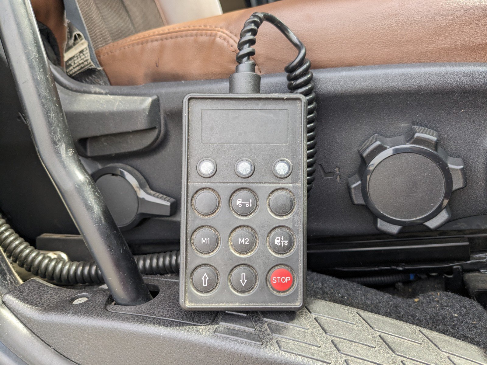 vehicle_image_20260526185840mYiPTx2ot4.jpg