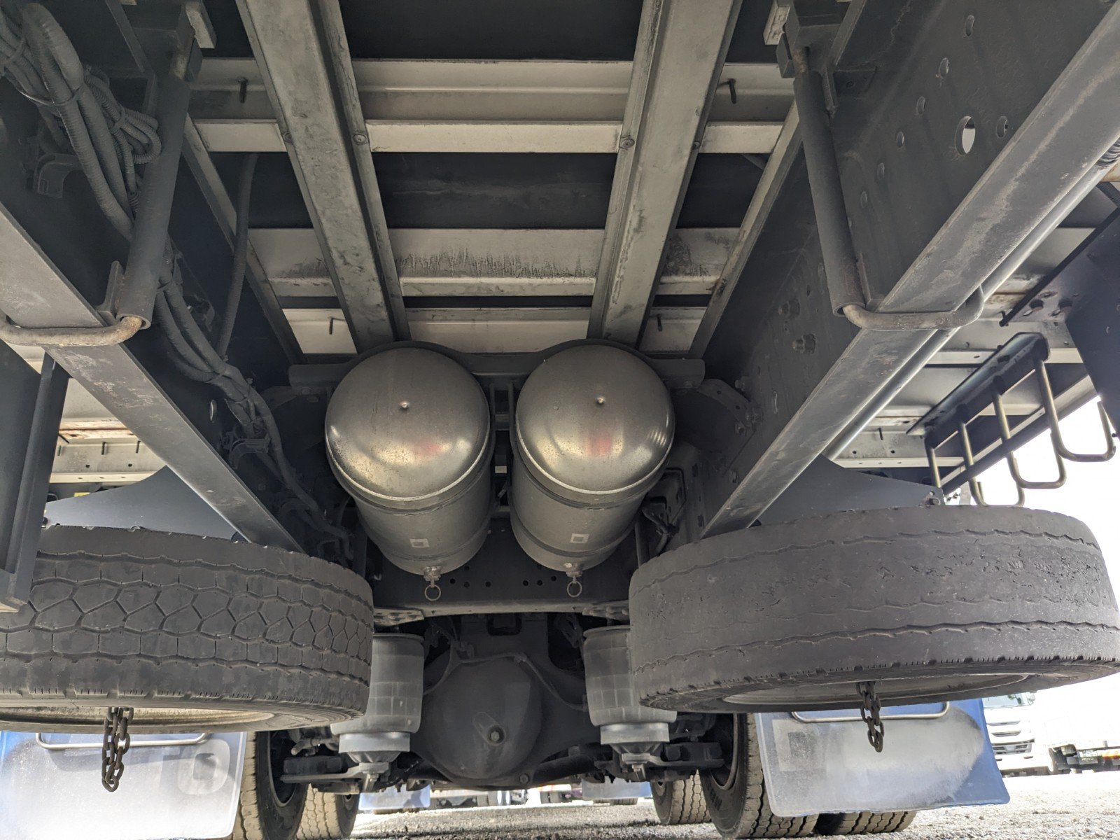 vehicle_image_20260526185840rodneC3nlx.jpg