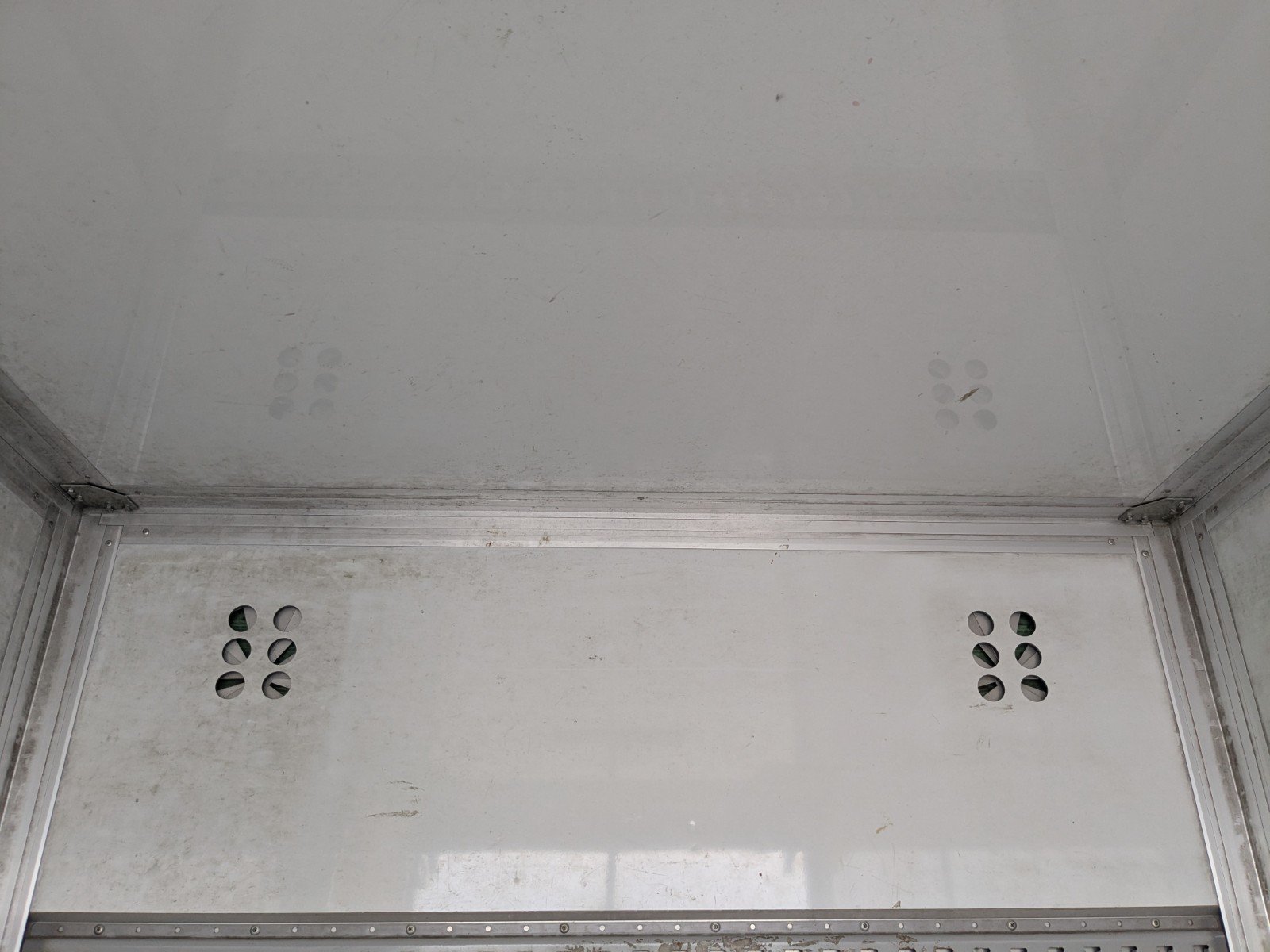 vehicle_image_20260414091119ElbvCsJ0Dp.jpg
