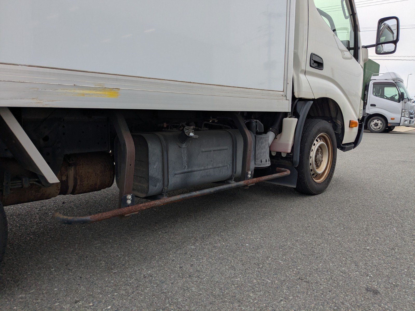 vehicle_image_20260414091119PP1RafG4QH.jpg