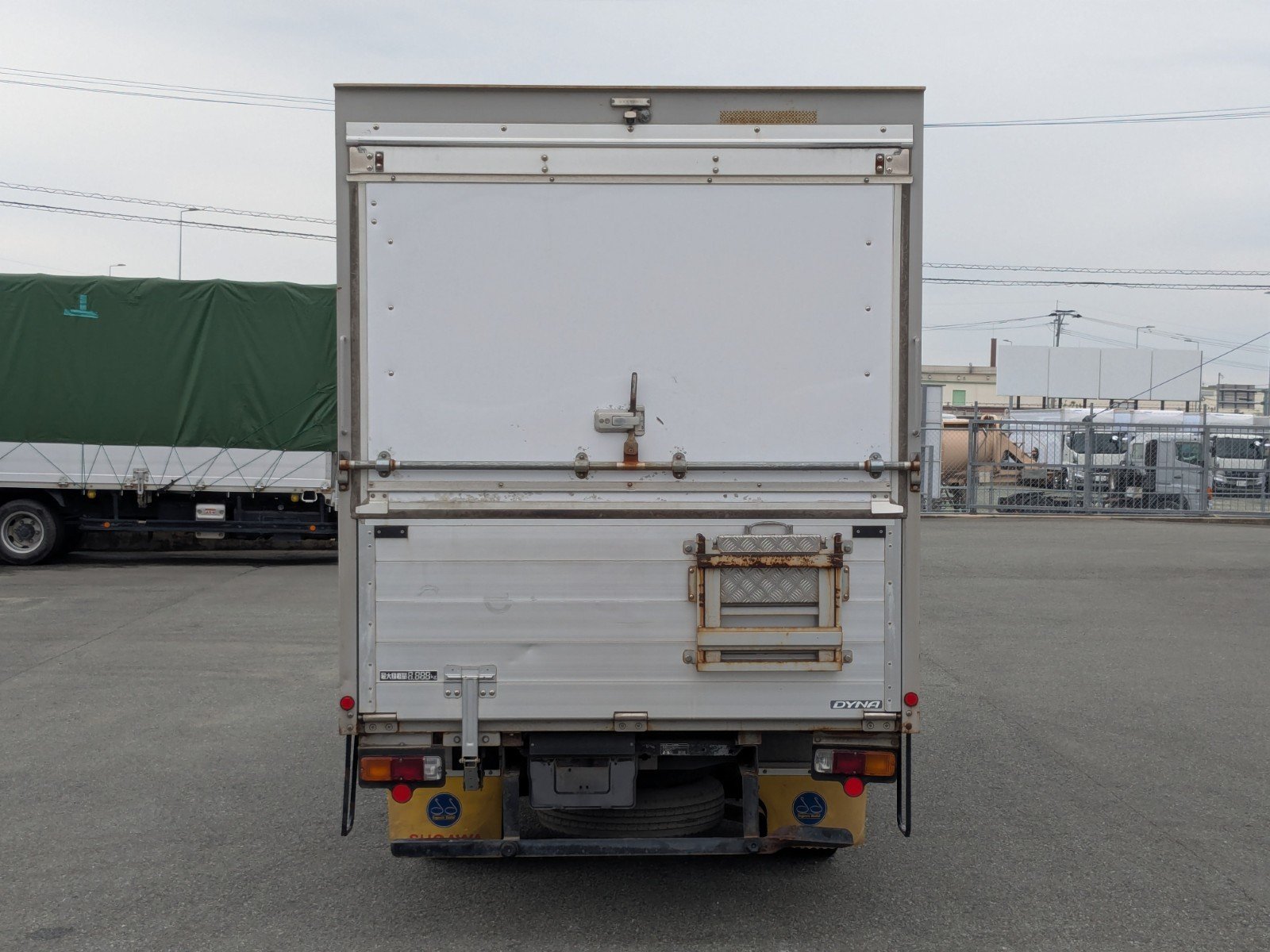vehicle_image_20260414091119SiSafKArkX.jpg