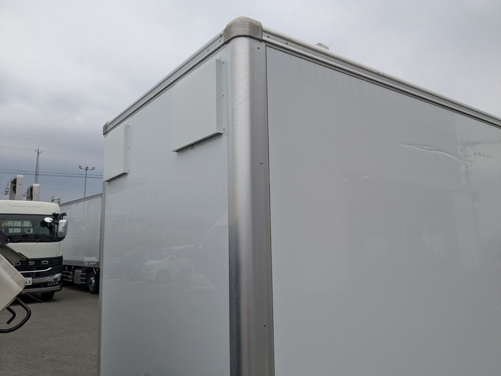 vehicle_image_20260414091119s4zlJbNFVX.jpg