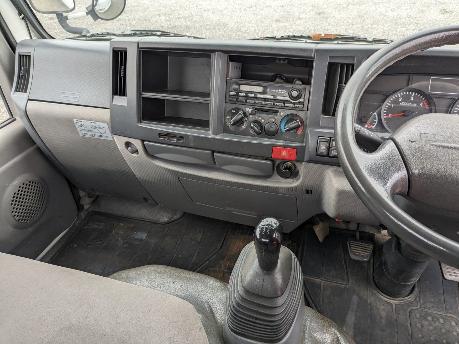 vehicle_image_20260507181141jrhegpMzea.jpg