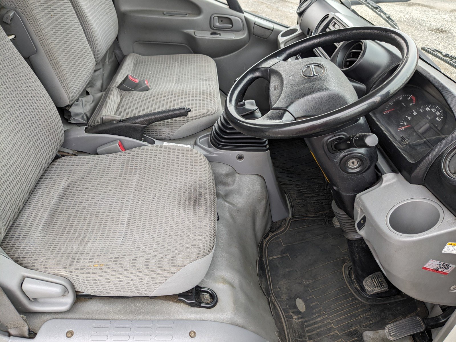 vehicle_image_20260507180836Q3VSiKctmi.jpg